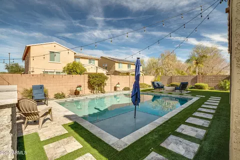 Exterior - 1078 E Oriole Dr, Gilbert, AZ 85297 photo 3 of 6