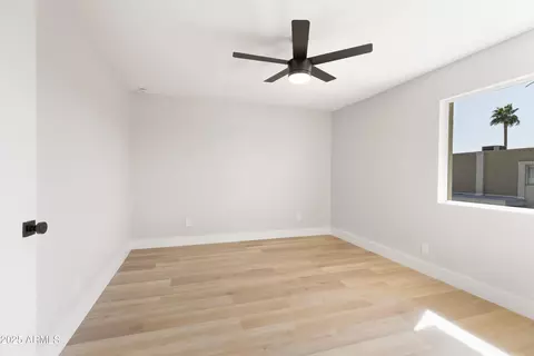 610 E Montebello Ave #35, Phoenix, AZ 85012 photo 18