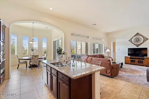 8457 E Jasmine Cir, Mesa, AZ 85207 photo 7