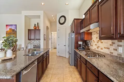 8457 E Jasmine Cir, Mesa, AZ 85207 photo 6