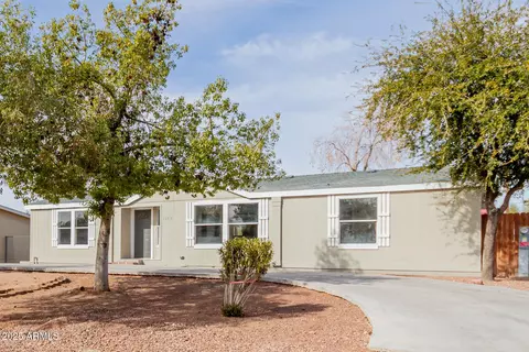 22414 W Happy Ln, Wittmann, AZ 85361