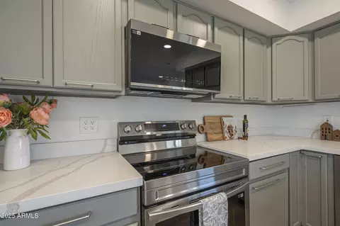 1038 E Carson Dr, Tempe, AZ 85282 photo 16