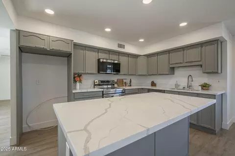1038 E Carson Dr, Tempe, AZ 85282 photo 19