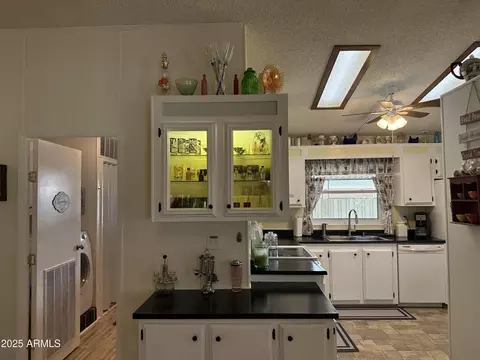 980 E Broadway Ave #48, Apache Junction, AZ 85120 photo 12