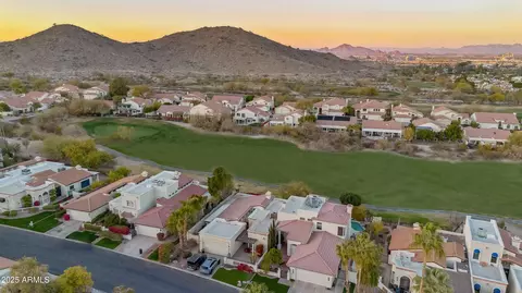 View/Area - 4636 E Monte Way, Phoenix, AZ 85044 photo 2 of 4