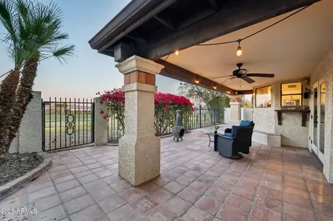 Exterior - 4636 E Monte Way, Phoenix, AZ 85044 photo 4 of 4