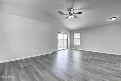 Living - 2234 E 37th Ave, Apache Junction, AZ 85119 photo 1 of 4