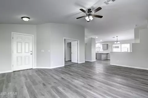 Living - 2234 E 37th Ave, Apache Junction, AZ 85119 photo 3 of 4