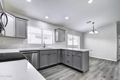 Kitchen - 2234 E 37th Ave, Apache Junction, AZ 85119 photo 4 of 6