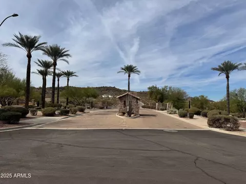 3524 W Mulholland Dr #2, Phoenix, AZ 85083