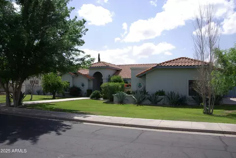 4119 E Glencove St, Mesa, AZ 85205