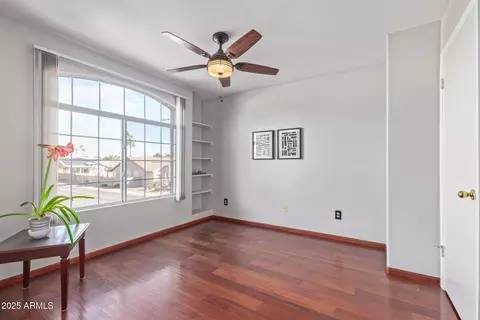 3213 E Tonto Ln, Phoenix, AZ 85050 photo 18