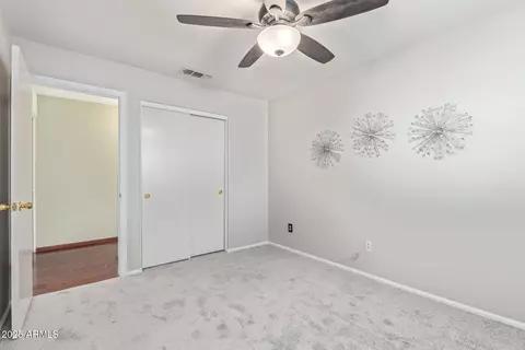 3213 E Tonto Ln, Phoenix, AZ 85050 photo 21