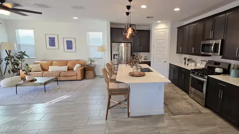 1629 W Buist Ave, Phoenix, AZ 85041