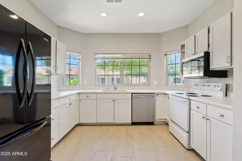 Kitchen - 955 E Vaughn Ave, Gilbert, AZ 85234 photo 2 of 3