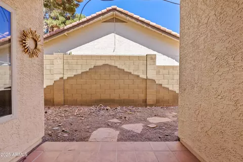 Exterior - 955 E Vaughn Ave, Gilbert, AZ 85234 photo 5 of 6