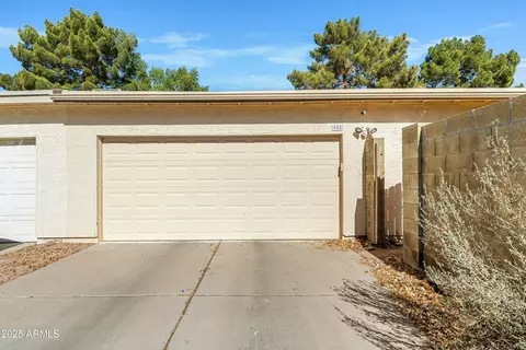 Exterior - 955 E Vaughn Ave, Gilbert, AZ 85234 photo 2 of 6