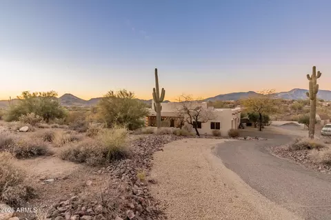 38860 N School House Rd, Cave Creek, AZ 85331