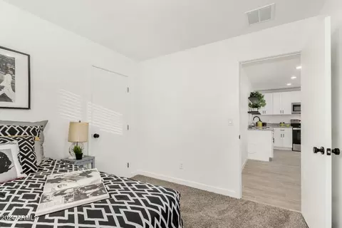 Bedroom - 1115 W Apache St, Phoenix, AZ 85007 photo 4 of 4