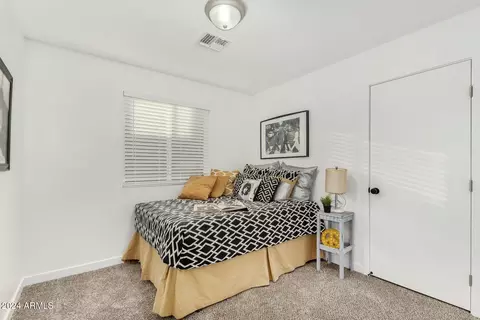 Bedroom - 1115 W Apache St, Phoenix, AZ 85007 photo 3 of 4