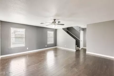 1081 E Lowell Ct, Gilbert, AZ 85295 photo 9