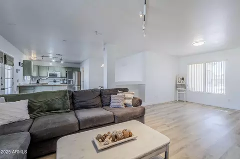 1484 W 13th Ave, Apache Junction, AZ 85120 photo 10