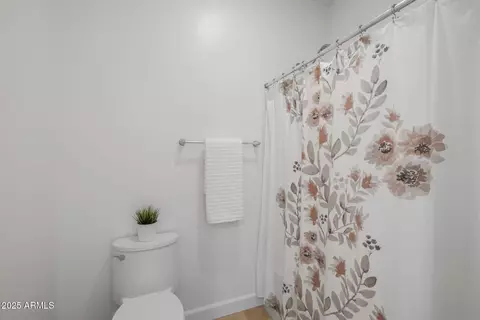 Bath - 5320 S Gregor --, Mesa, AZ 85212 photo 3 of 3