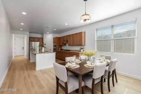 Dining - 5320 S Gregor --, Mesa, AZ 85212 photo 2 of 2