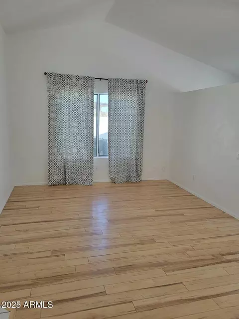 Living - 1702 E Sandra Ter, Phoenix, AZ 85022 photo 1 of 2