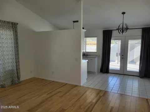 Living - 1702 E Sandra Ter, Phoenix, AZ 85022 photo 2 of 2