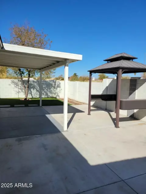 Exterior - 1702 E Sandra Ter, Phoenix, AZ 85022 photo 7 of 7