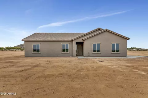 8318 W Mccartney Rd, Casa Grande, AZ 85194