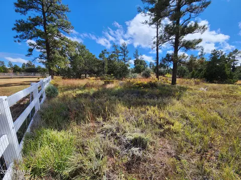 6662 State Route 260 -- #-, Show Low, AZ 85901