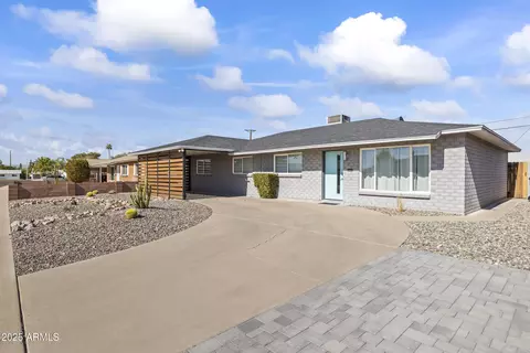 8102 E Indianola Ave, Scottsdale, AZ 85251