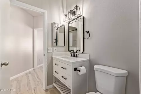 Bath - 8134 E Obispo Ave, Mesa, AZ 85212 photo 3 of 3