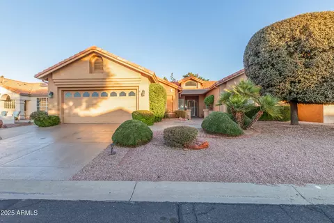 26207 S Flame Tree Dr, Sun Lakes, AZ 85248