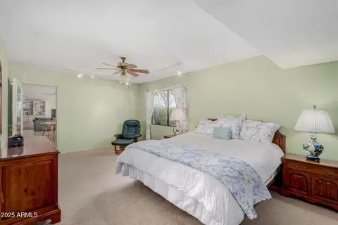 Bedroom - 5546 N 4th St, Phoenix, AZ 85012 photo 1 of 3