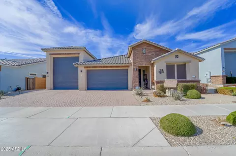 25720 N 140th Dr, Surprise, AZ 85387
