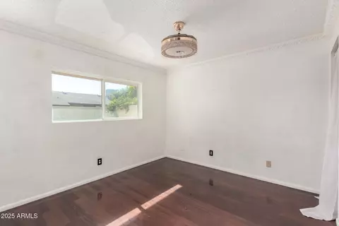 Bedroom - 3135 W Echo Ln, Phoenix, AZ 85051 photo 2 of 3