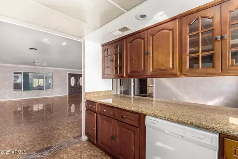 Entry Way - 3135 W Echo Ln, Phoenix, AZ 85051 photo 1 of 1