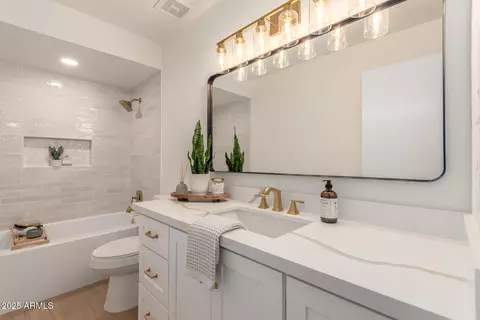 Bath - 4910 E Yuma St, Phoenix, AZ 85044 photo 2 of 2