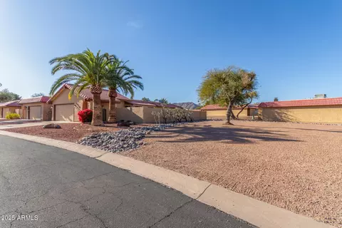 Exterior - 4910 E Yuma St, Phoenix, AZ 85044 photo 3 of 13