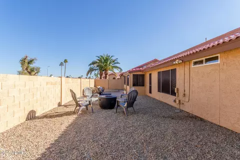 Exterior - 4910 E Yuma St, Phoenix, AZ 85044 photo 9 of 13