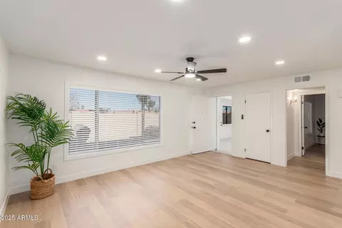 Living - 4910 E Yuma St, Phoenix, AZ 85044 photo 3 of 3