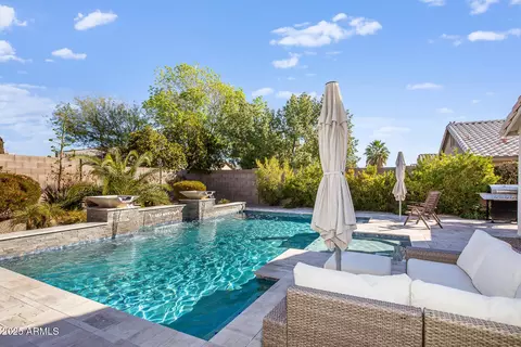 Exterior - 2248 E Monona Dr, Phoenix, AZ 85024 photo 2 of 5