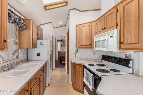 1326 W Inuit Ave, Apache Junction, AZ 85119 photo 12