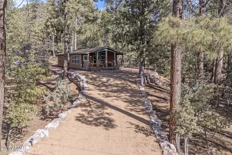 8010 W Louthian Ln, Pine, AZ 85544