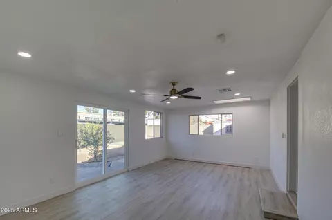 3740 E Yale St, Phoenix, AZ 85008 photo 17