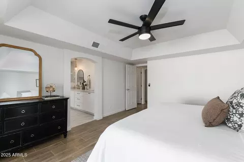 Bedroom - 300 E Aspen Way, Gilbert, AZ 85234 photo 2 of 2