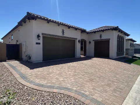 5741 E Star Valley St, Mesa, AZ 85215